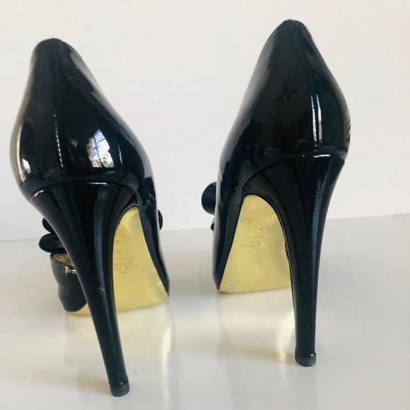 Black Bow Valentino’s - Picture 5 of 5